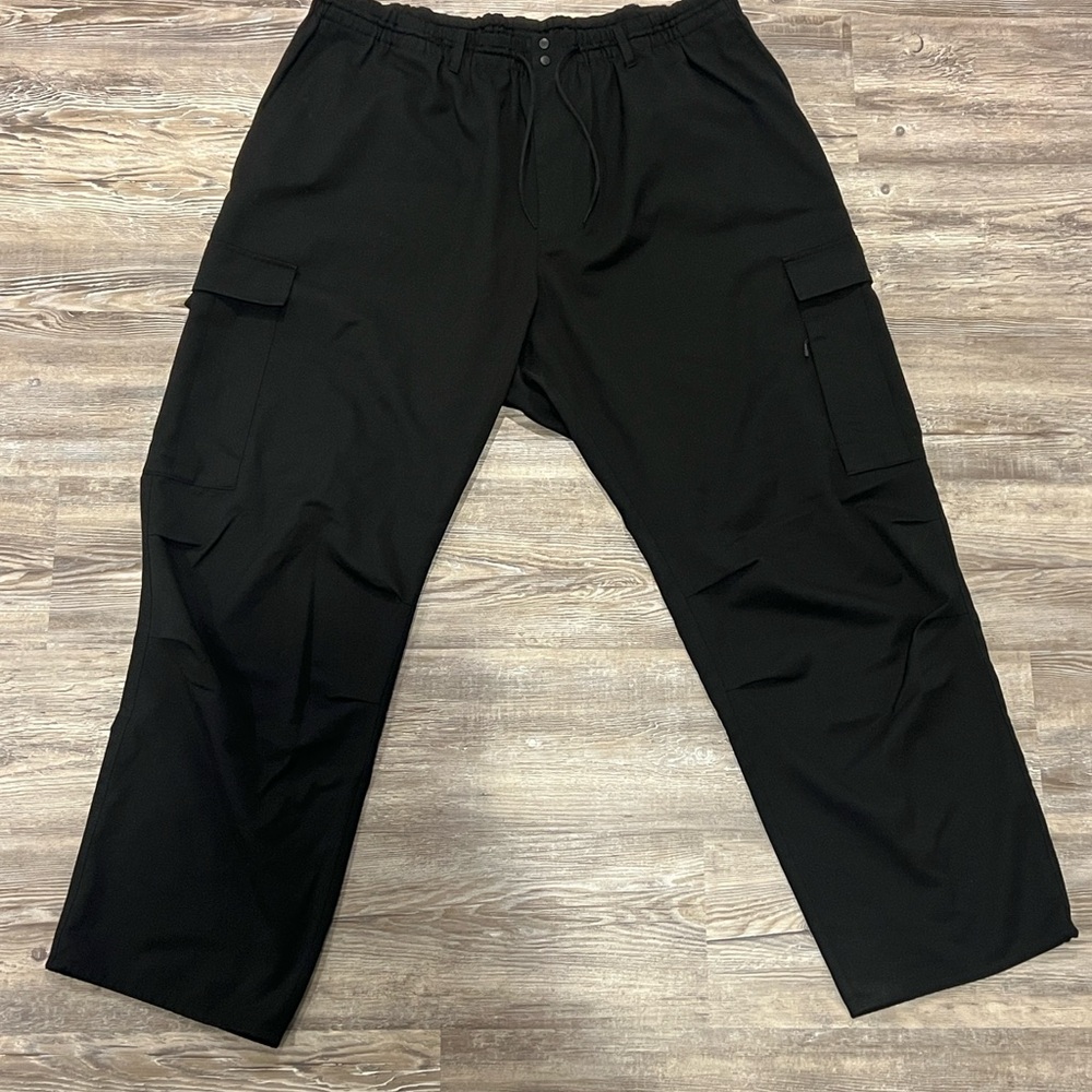 Y-3 Wide-Leg Cargo Pants – Black Technical Utility Trousers